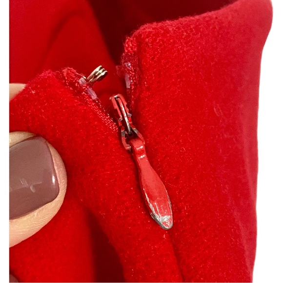 Stunning Red (2) Piece 100% Wool Jermikko Suiting Separates - Picture 15 of 16